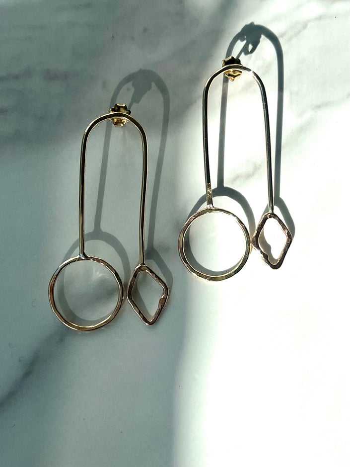 Minimalist 14kt Gold Filled Abstract Dangle Earrings – Modern Geometric Drop Design
