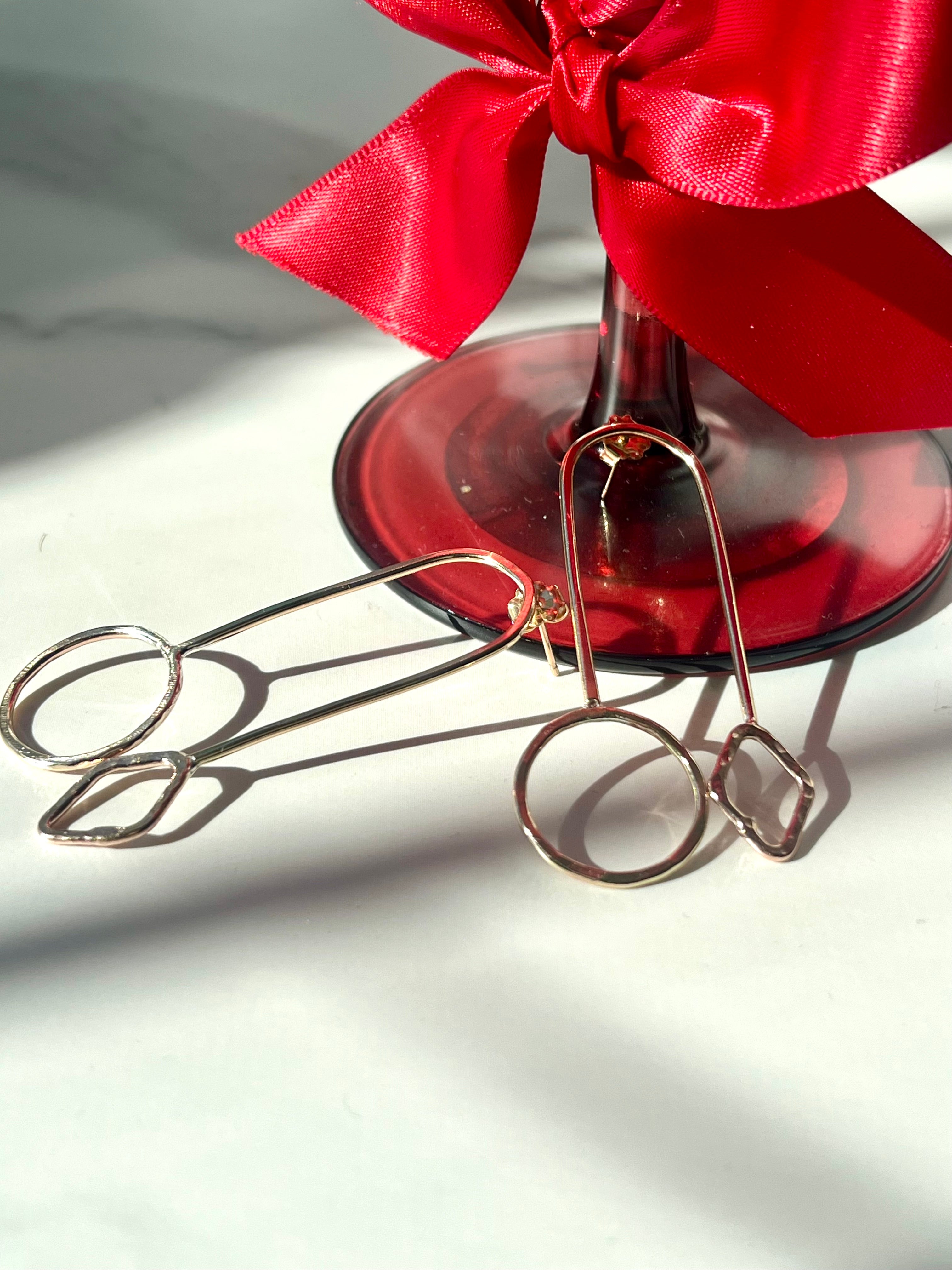 Minimalist 14kt Gold Filled Abstract Dangle Earrings – Modern Geometric Drop Design