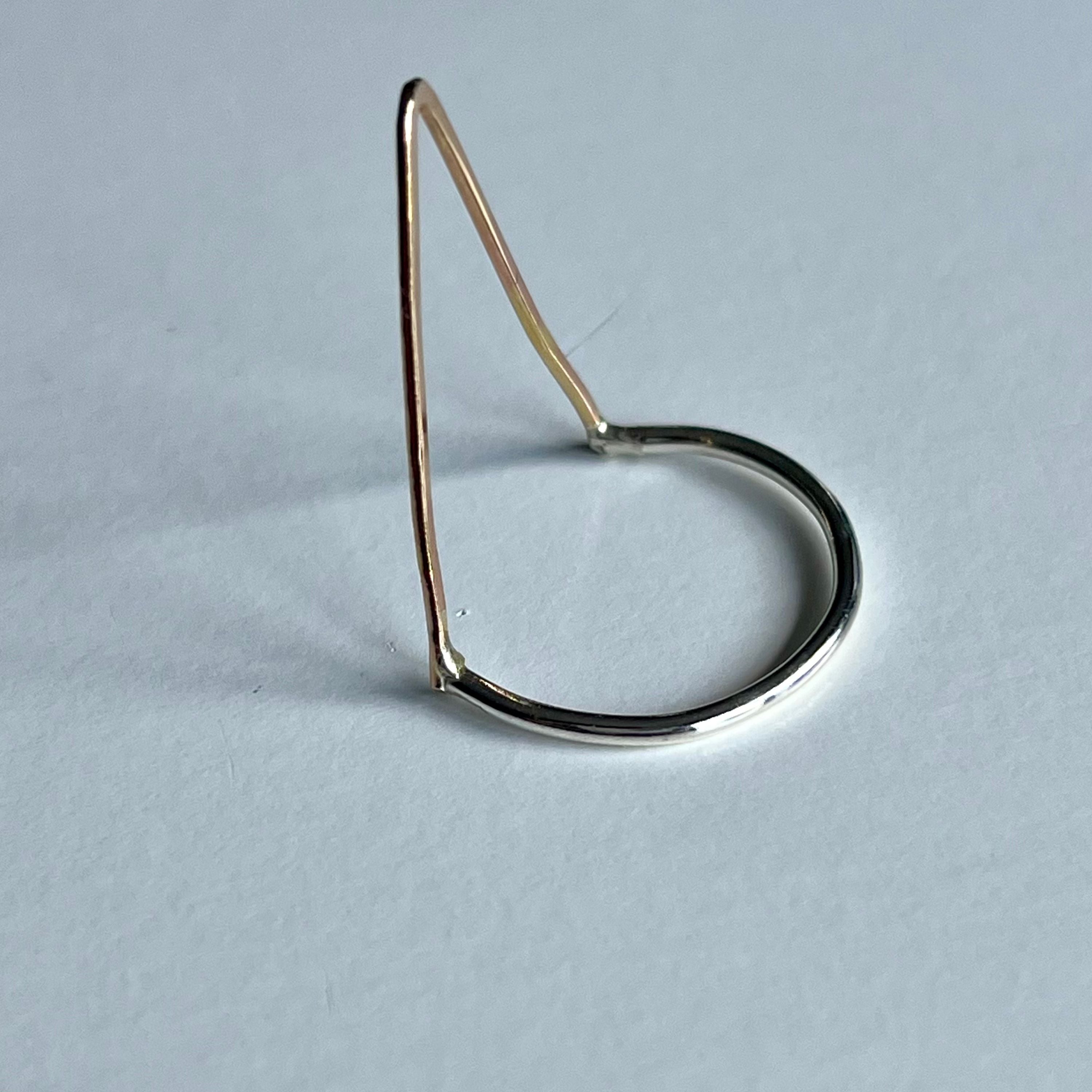 Minimalist V-Shape Thumb & Stacking Ring – 14kt Gold-Filled & Argentium Silver