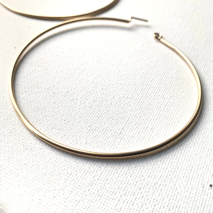 Shawny - 14kt Gold Filled Classic Large Hoop Earrings